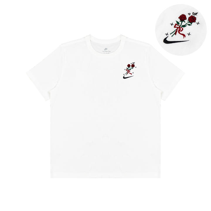 Nike Nike T Shirts Unisex White Crew Neck Moderate Straight Fit