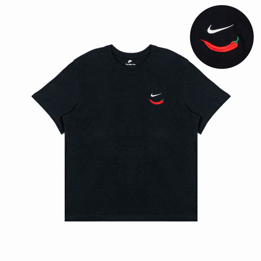 Nike Nike T Shirts Unisex Black Crew Neck Moderate Straight Fit