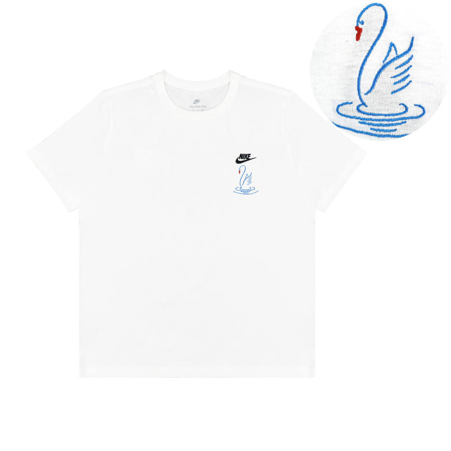 Nike Nike T Shirts Unisex White Crew Neck Moderate Straight Fit