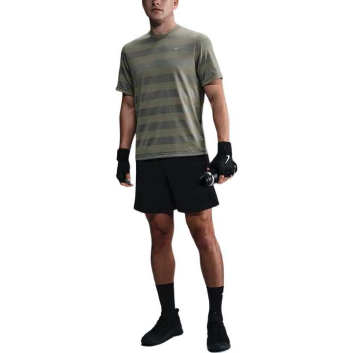 Nike Nike Primary Men's Dri FIT Short Sleeve Fitness Top