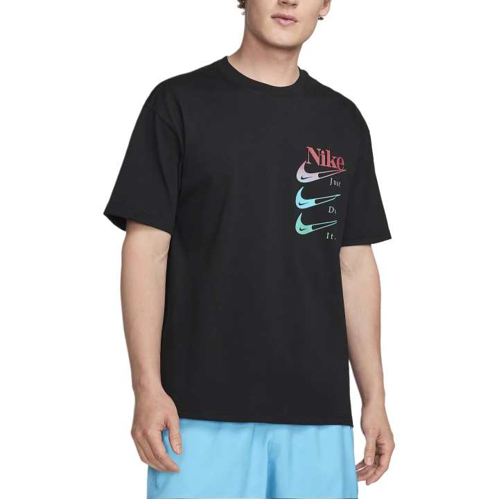 Nike Nike T Shirts Men's Black Crew Neck Moderate Straight Fit