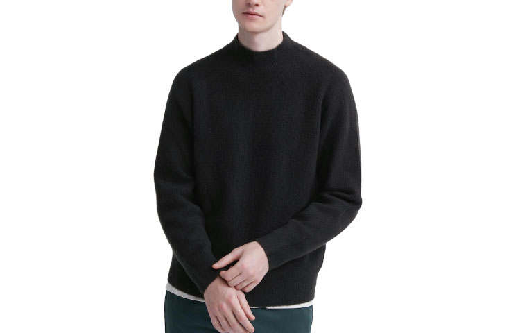 UNIQLO Knitwear Men's 09 Black Turtleneck Moderate