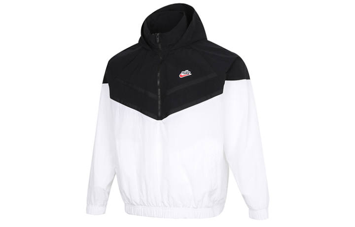 Nike Nike Jackets Men's Black/White Hooded Non Detachable Moderate