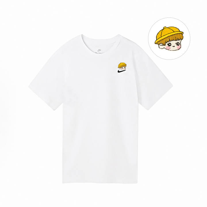 Nike Nike T Shirts Unisex White Crew Neck Moderate Straight Fit