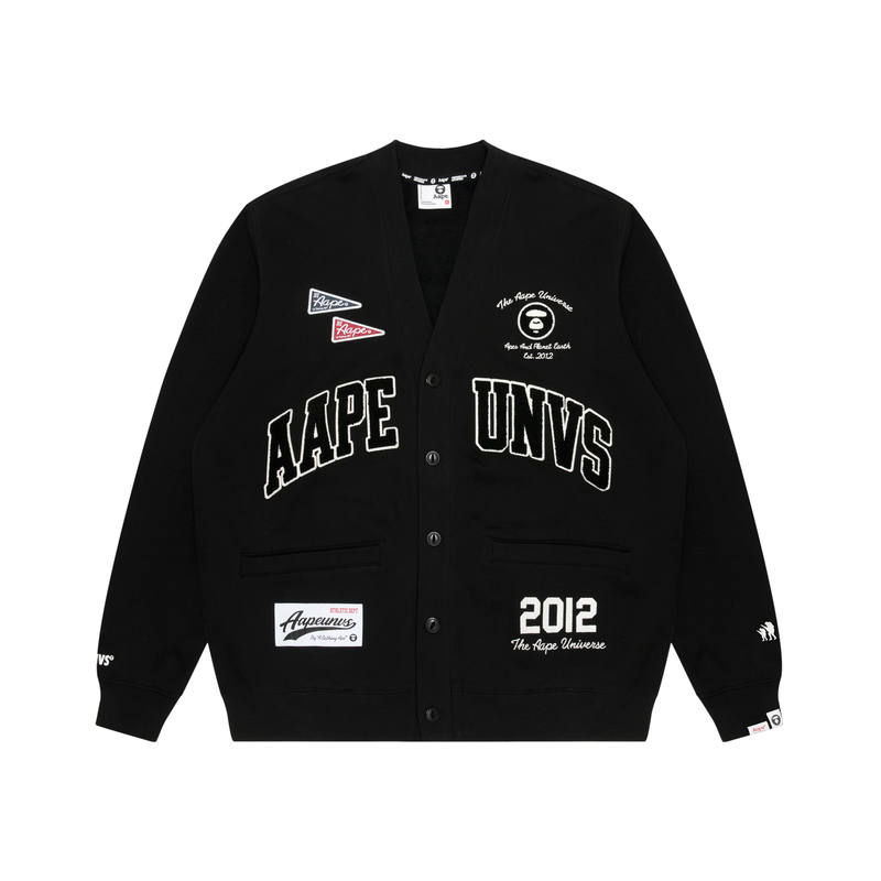 Aape Knitwear Men's V Neck Moderate Cardigan