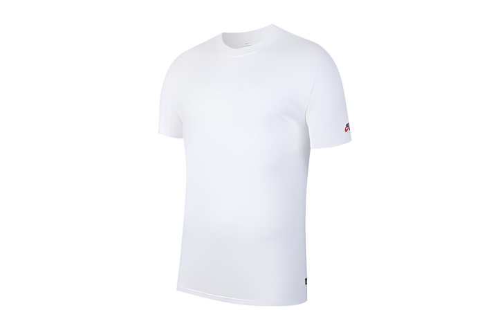 Nike Nike T Shirts Men's White Crew Neck Moderate Straight Fit