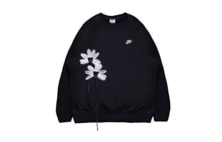 Nike Nike Sweatshirts Men's Black Crew Neck Moderate