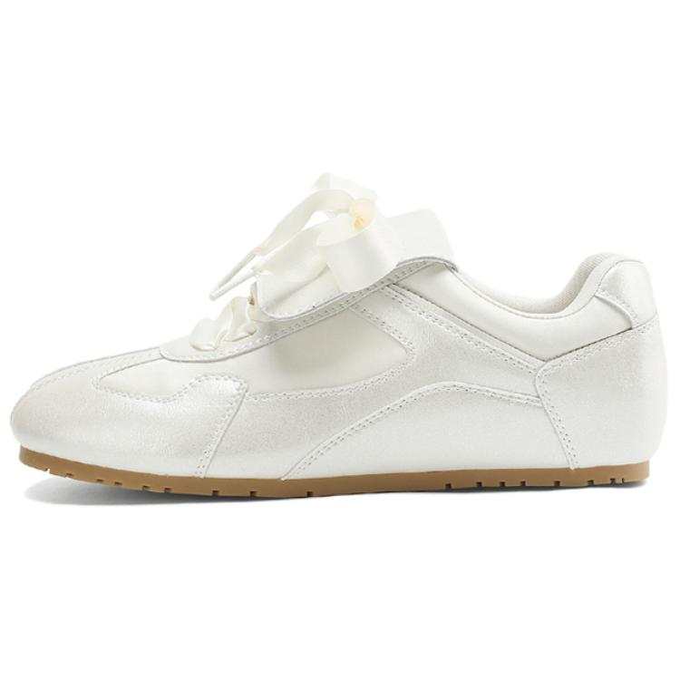DAPHNE DAPHNE Low top Casual Shoes Women's