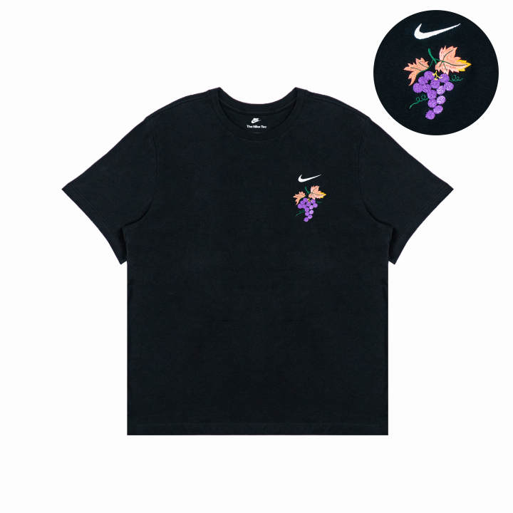 Nike Nike T Shirts Unisex Black Crew Neck Moderate Straight Fit