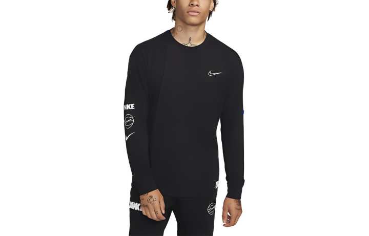 Nike Nike T Shirts Men's Black Crew Neck Moderate Straight Fit