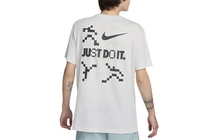 Nike Nike Drop Shoulder Sleeve T Shirt Men's Platinum