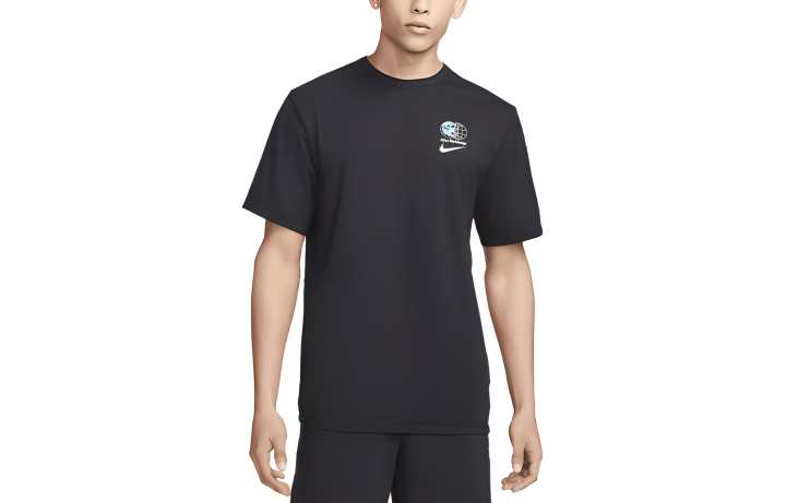 Nike Nike T Shirts Men's Black Crew Neck Moderate Straight Fit