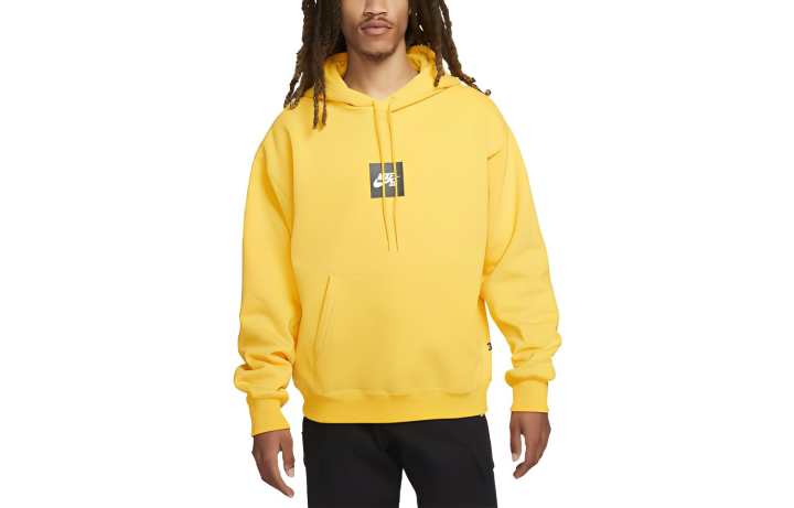 Nike Nike Sweatshirts Men's Yellow Hooded Moderate