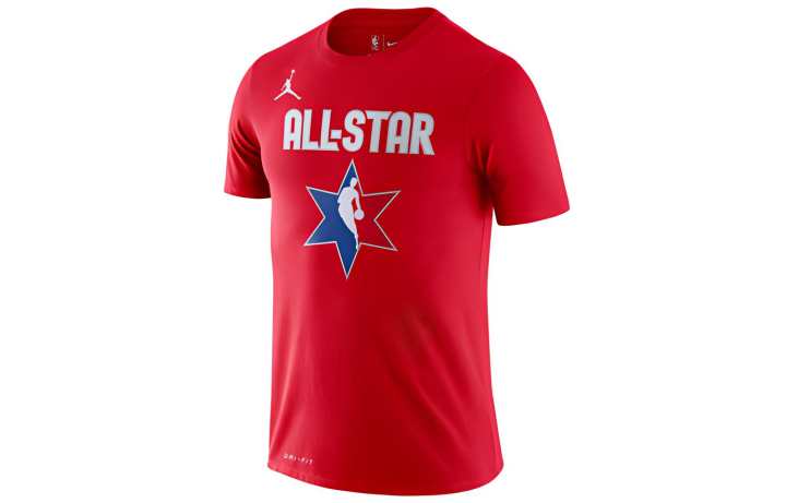 Nike Nike T Shirts Men's Crew Neck Moderate Straight Fit