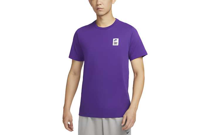 Nike Nike T Shirts Men's Purple Crew Neck Moderate Straight Fit