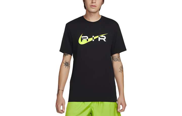 Nike Nike T Shirts Men's Black Crew Neck Moderate Straight Fit