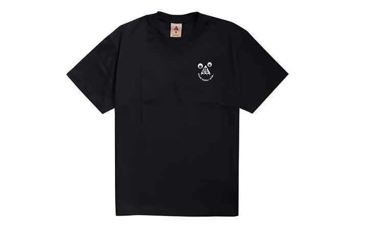 Nike Nike ACG T Shirts Men's Black Crew Neck Moderate Straight Fit