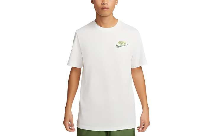 Nike Nike T Shirts Men's Ivory Crew Neck Moderate Straight Fit