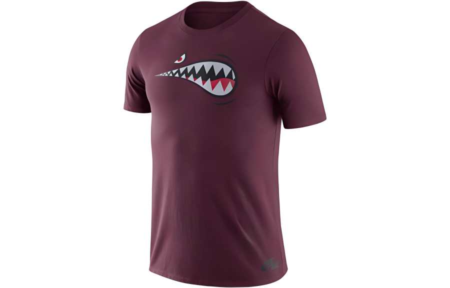 Nike Nike T Shirts Men's Burgundy Crew Neck Moderate Straight Fit