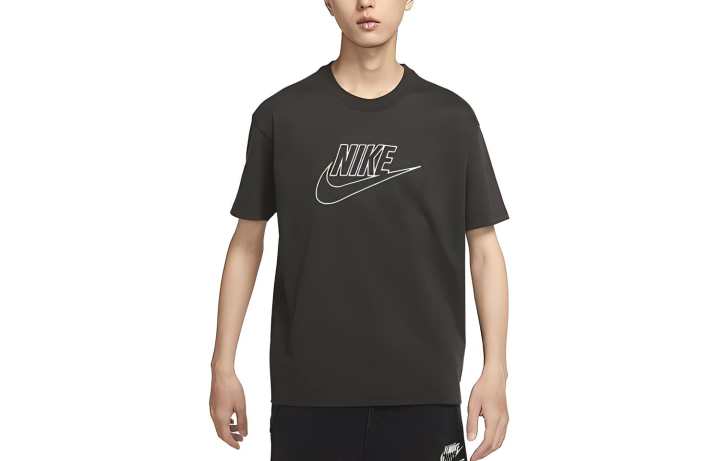 Nike Nike T Shirts Men's Sequoia Green Crew Neck Moderate Straight Fit