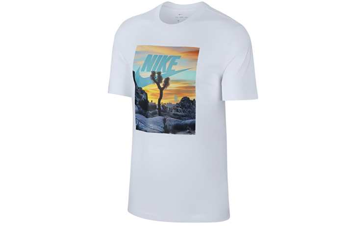 Nike Nike T Shirts Men's White Crew Neck Moderate Straight Fit