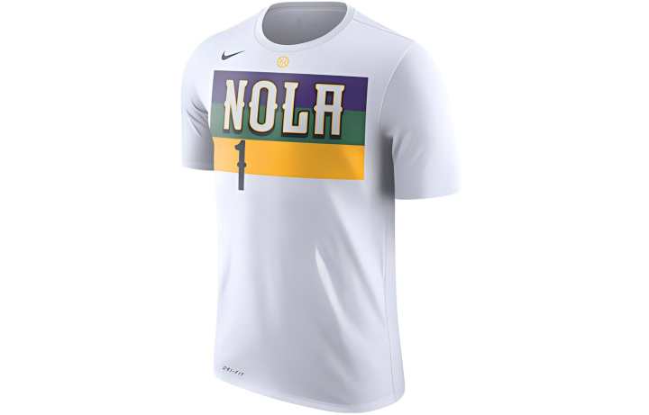 Nike Nike T Shirts Men's White Crew Neck Moderate Straight Fit