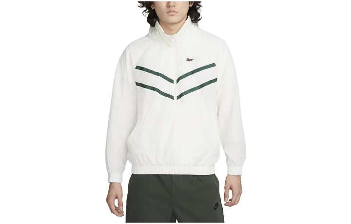 Nike Nike Jackets Men's White Hooded Moderate Other