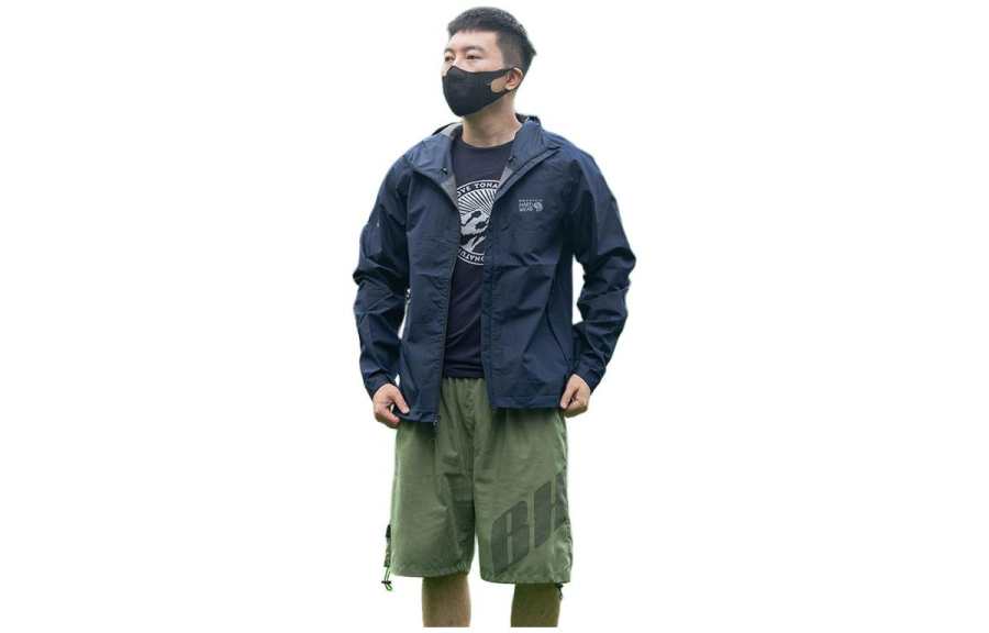 MOUNTAIN HARDWEAR Windbreaker Jackets Men's Hooded Moderate