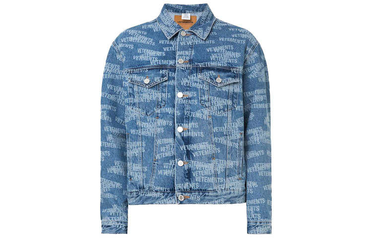 Vetements Logo Printed Buttoned Denim Jacket