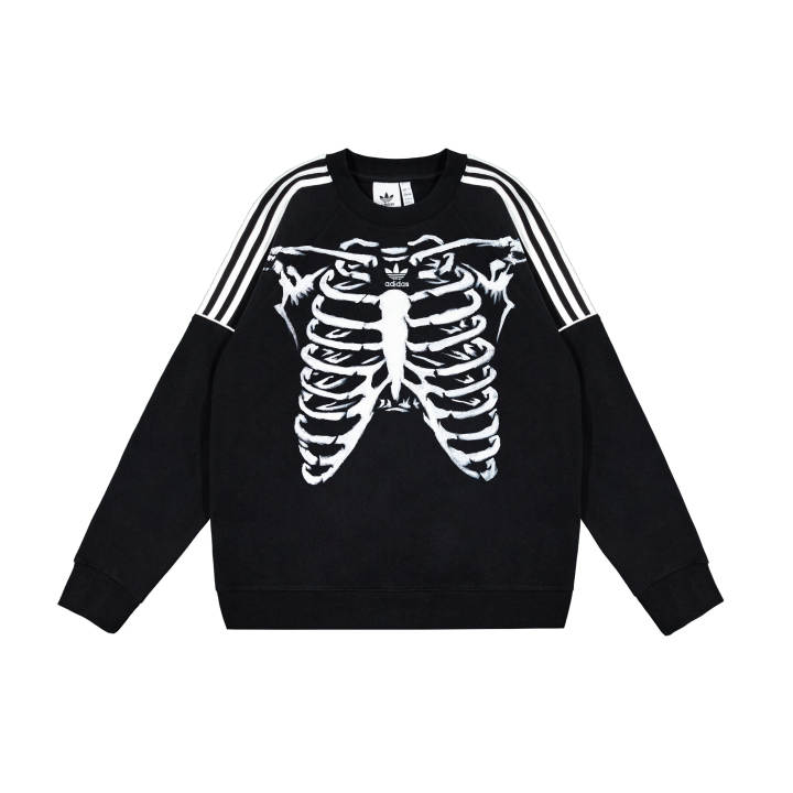 Adidas Adidas Sweatshirts Unisex Black Crew Neck Moderate Regular