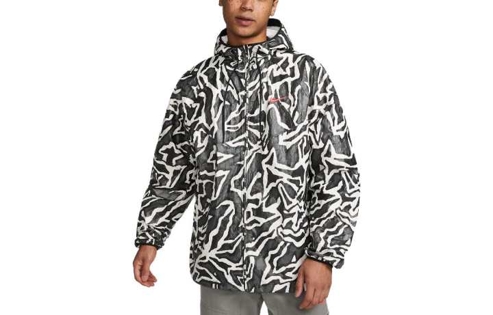 Nike Nike Jackets Men's Multicolor Hooded Moderate Other