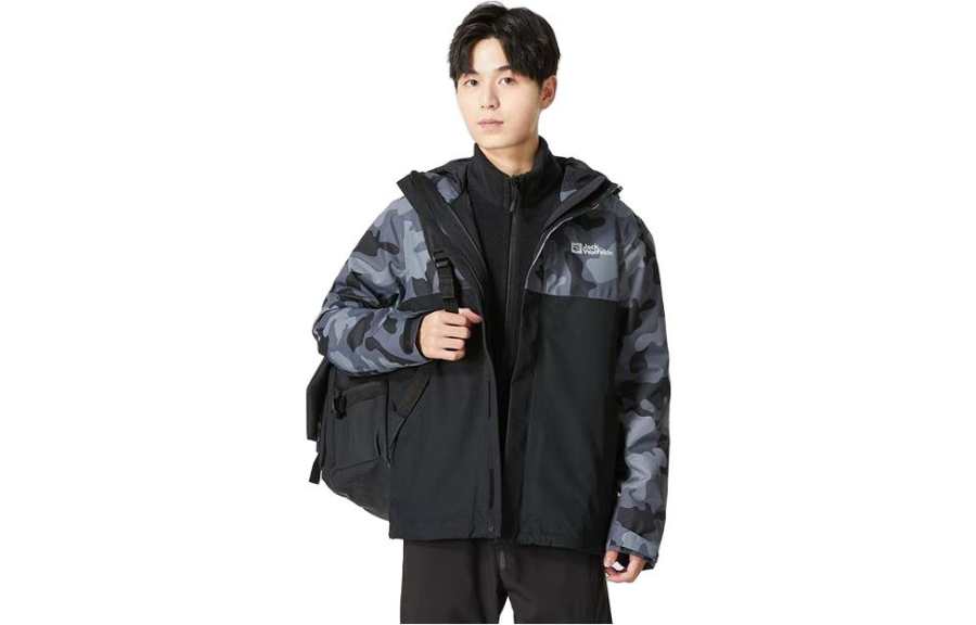 Jack Wolfskin Waterproof, Windproof, Abrasion Resistant, Thermal, Water Repellent Windbreaker Jacket Men's