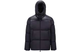 Moncler Damavand Short Down Jacket