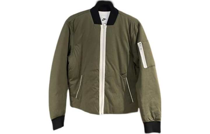 Nike Nike Style Essentials+ Filled Crew Sweatshirt