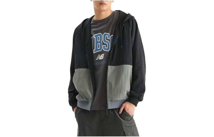 New Balance New Balance Jackets Men's Black Hooded Moderate Other