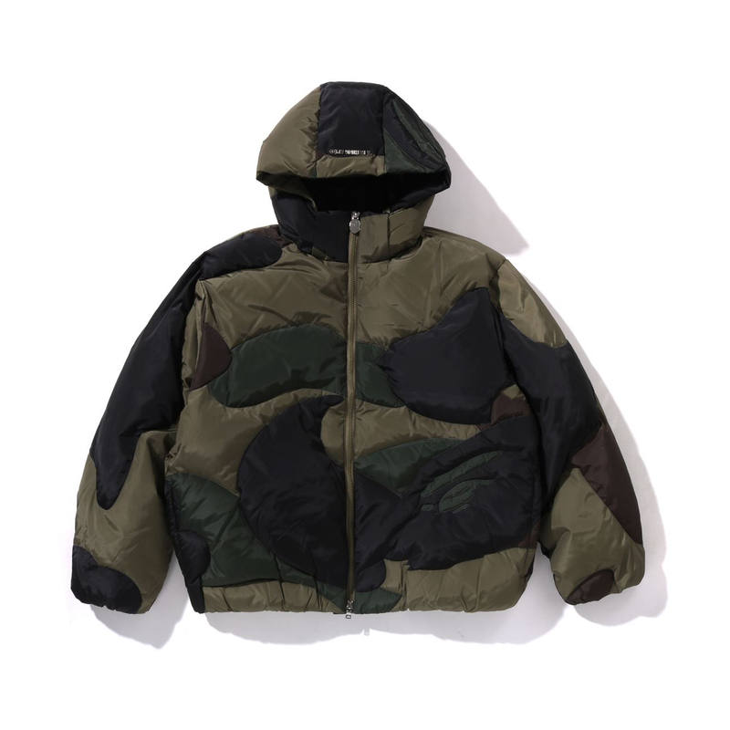 A BATHING APE A BATHING APE ® 1ST Camo Down Jacket