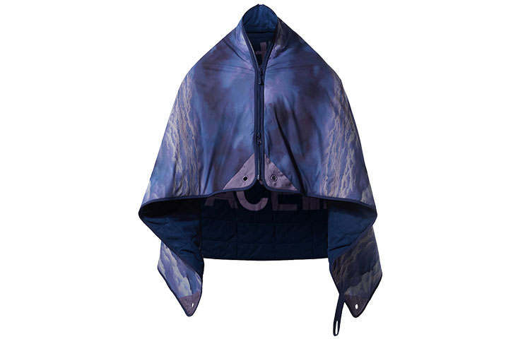 THE NORTH FACE X Clot Camping Blanket