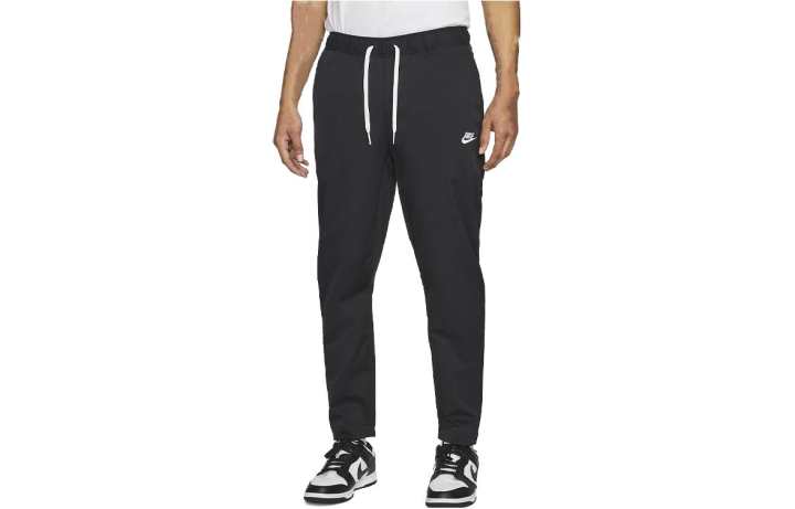 Nike Nike Club Men's Woven Tapered Leg Pants