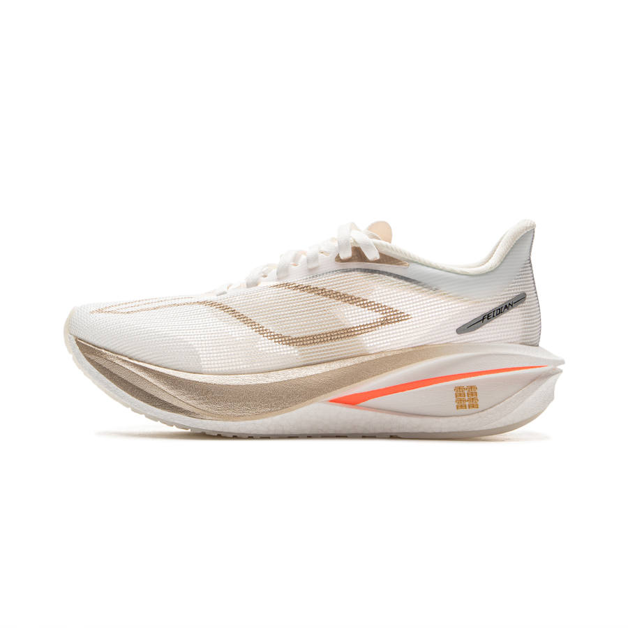 Li-Ning Li Ning Feidian 5 Challenger Low top Running Shoes Women's Ecru