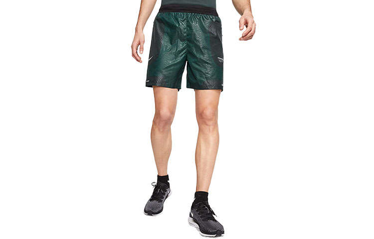 Nike Nike Casual Shorts Men's Dark Fir Green Moderate