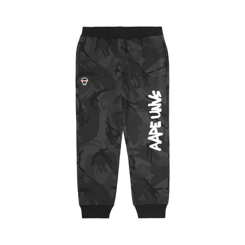 Aape Aape Casual Pants Men's Moderate Cuffed Pants