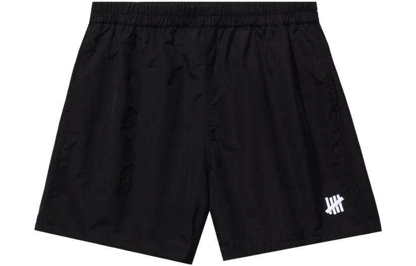 UNDEFEATED Undefeated logo-plaque swim shorts