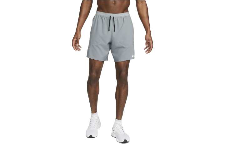 Nike Nike Casual Shorts Men's Silver Moderate