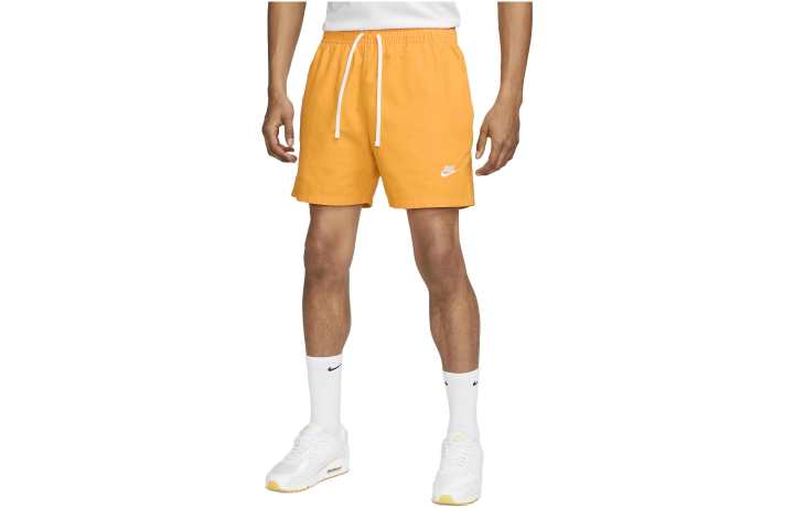 Nike Nike Casual Shorts Men's University Gold Moderate