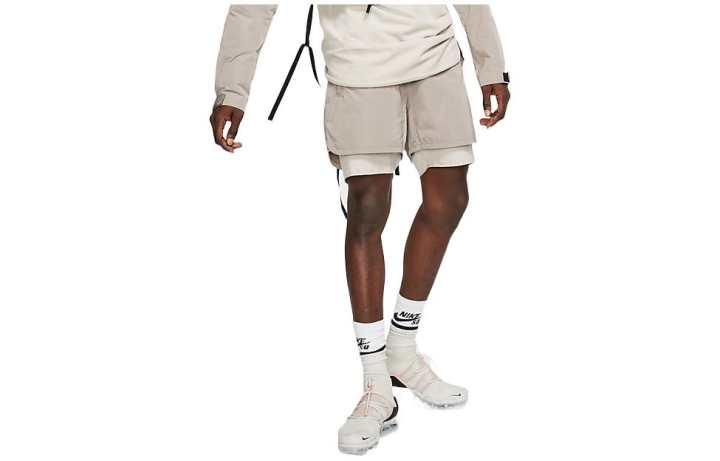 Nike Nike Casual Shorts Men's Stone Brown Moderate