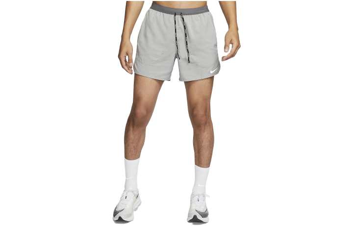 Nike Nike Casual Shorts Men's Silver Moderate