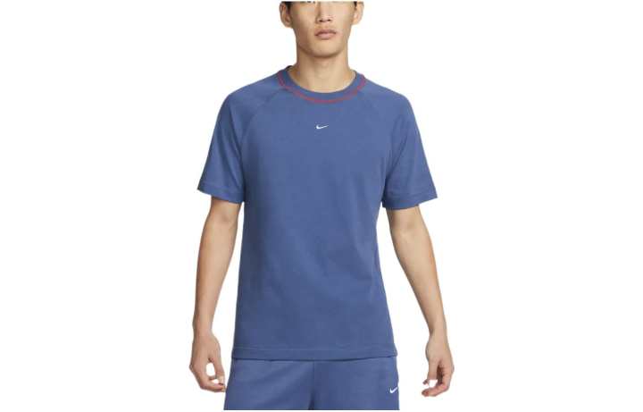 Nike Nike T Shirts Men's Blue Moderate Straight Fit