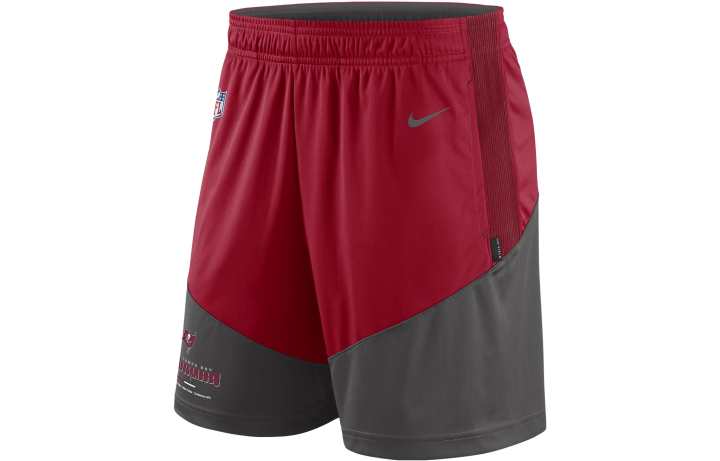 Nike Nike Casual Shorts Men's Red Moderate
