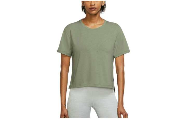 Nike Nike T Shirts Women's Green Crew Neck Moderate