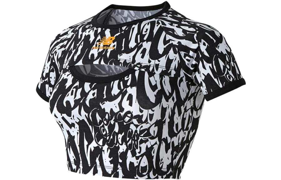 New Balance New Balance T Shirts Women's Black/White Crew Neck Moderate Straight Fit